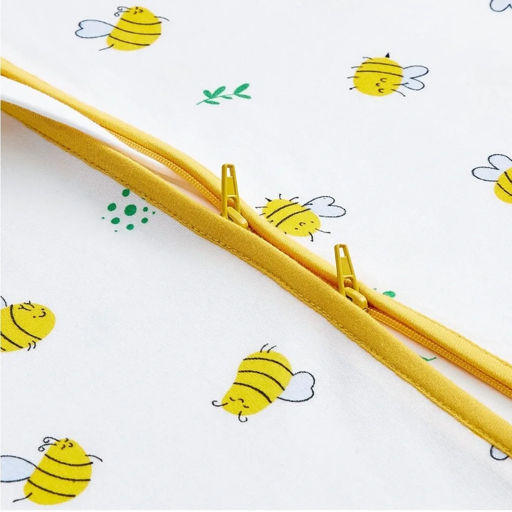 NWOT Bee Print Kids Sleep Sacks - Yellow and White - Picture 3 of 6